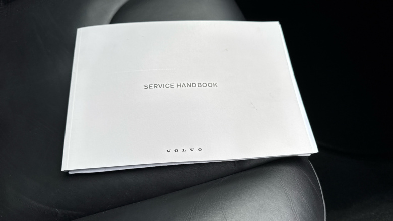 Volvo V40 T2 [122] R DESIGN Edition 5dr Petrol Hatchback